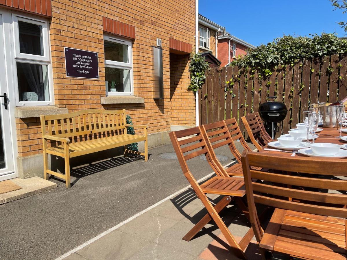 Luxury Portrush Holiday Homes - The Green, Portrush Sleeps 12 - 5 Bedrooms Exterior photo